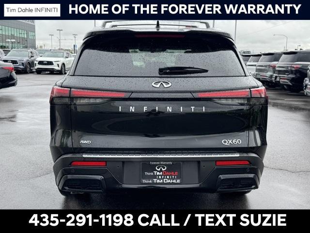 Photo of 2025 Diamond Black INFINITI QX60