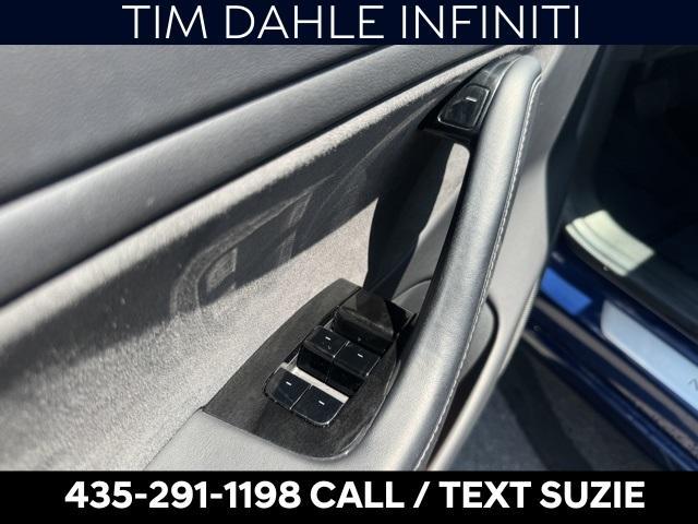 Photo of 2018 Blue Tesla Model 3