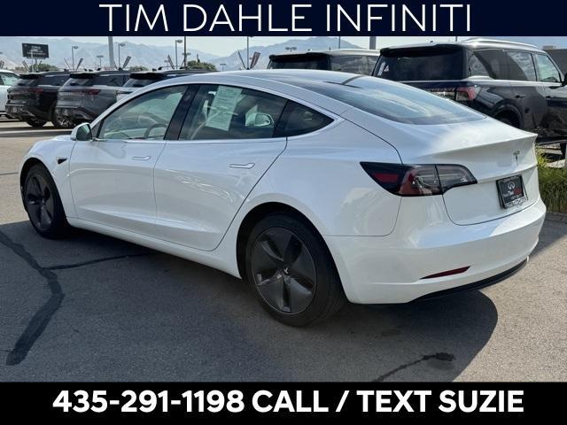 Photo of 2020 White Tesla Model 3