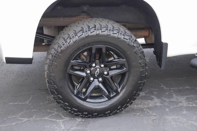 Photo of 2021 Summit White Chevrolet Silverado 1500