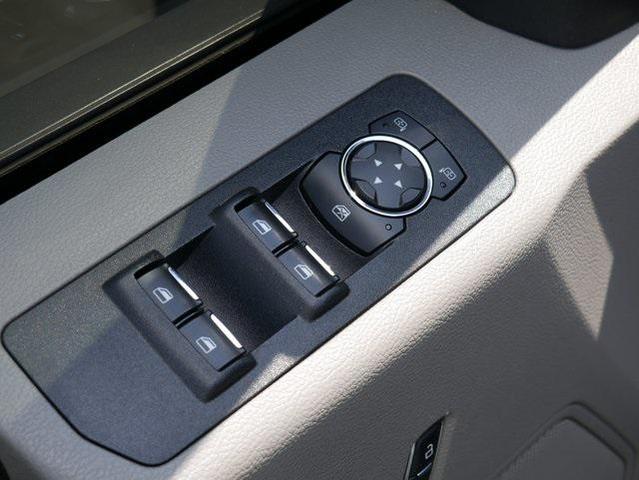 Photo of 2018 Oxford White Ford F-150