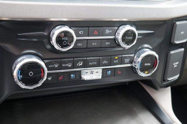 Photo of 2026 Black Metallic Ford F-350