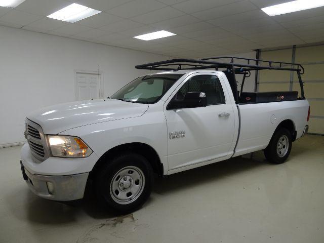 Photo of 2016 Bright White Clearcoat RAM 1500