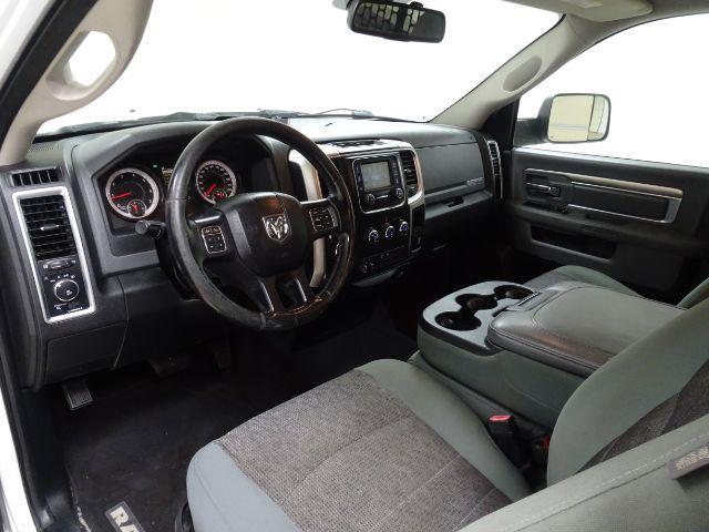 Photo of 2016 Bright White Clearcoat RAM 1500