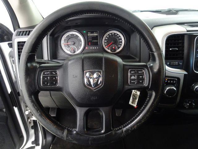 Photo of 2016 Bright White Clearcoat RAM 1500