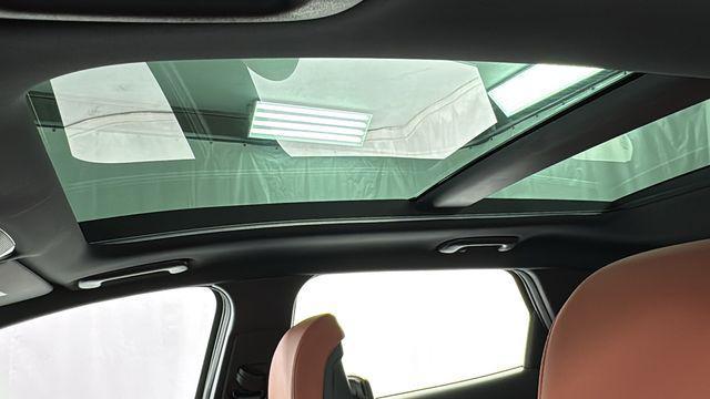 Photo of 2025 Fusion Black Kia Sportage Hybrid