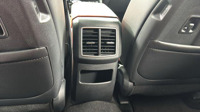 Photo of 2025 Fusion Black Kia Sportage Hybrid
