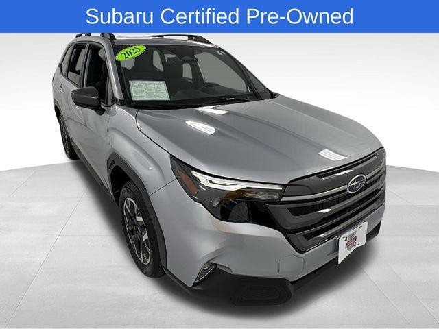 Photo of 2025 Ice Silver Metallic Subaru Forester