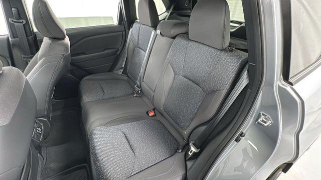Photo of 2025 Ice Silver Metallic Subaru Forester