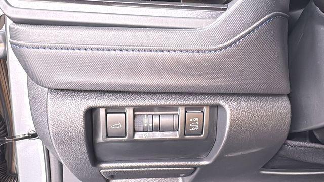 Photo of 2025 Ice Silver Metallic Subaru Forester
