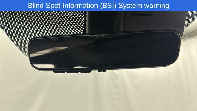 Photo of 2023 Lunar Silver Metallic Honda Ridgeline