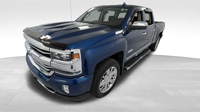 Photo of 2018 Deep Ocean Blue Metallic Chevrolet Silverado 1500