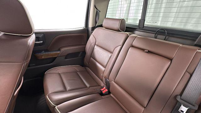 Photo of 2018 Deep Ocean Blue Metallic Chevrolet Silverado 1500