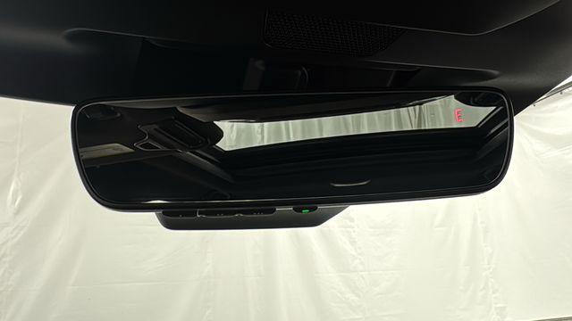 Photo of 2025 dark metallic aluminum alloy Subaru Forester