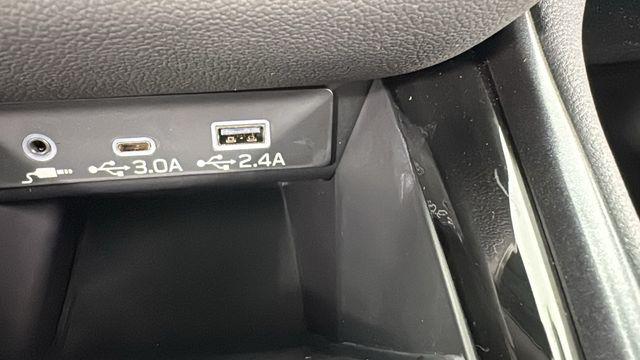 Photo of 2025 Ice Silver Metallic Subaru Outback