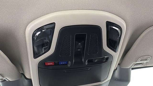 Photo of 2025 Cosmic Blue Pearl Subaru Outback