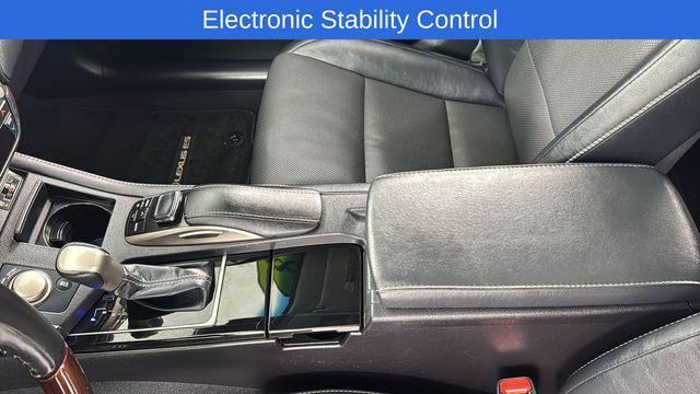 Photo of 2018 Silver Lexus ES 350