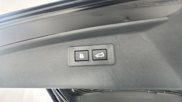 Photo of 2025 Crystal Black Silica Subaru Outback