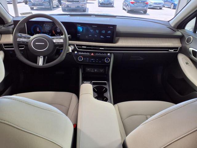 Photo of 2025 Transmission Blue Hyundai SONATA Hybrid