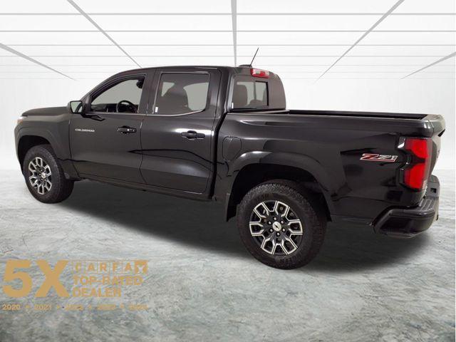 Photo of 2023 Black Chevrolet Colorado