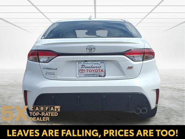 Photo of 2024 White Toyota Corolla