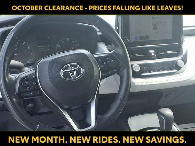 Photo of 2024 White Toyota Corolla