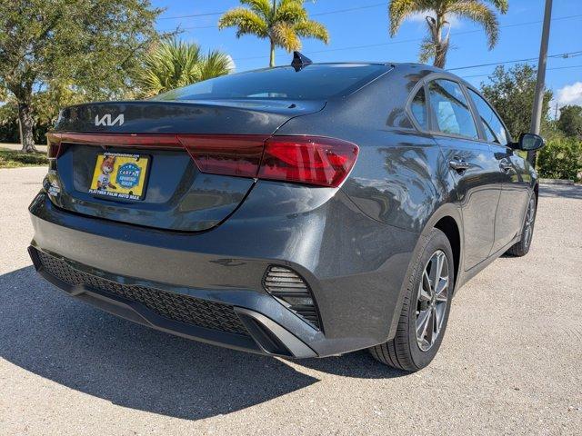 Photo of 2024 Gravity Gray Kia Forte