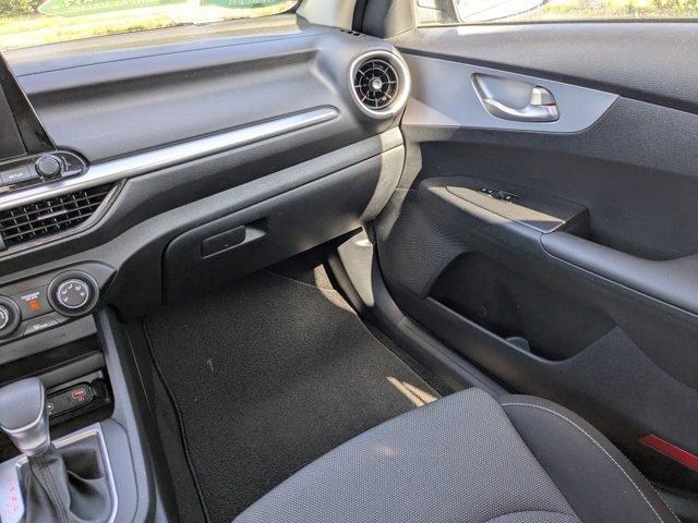 Photo of 2024 Gravity Gray Kia Forte