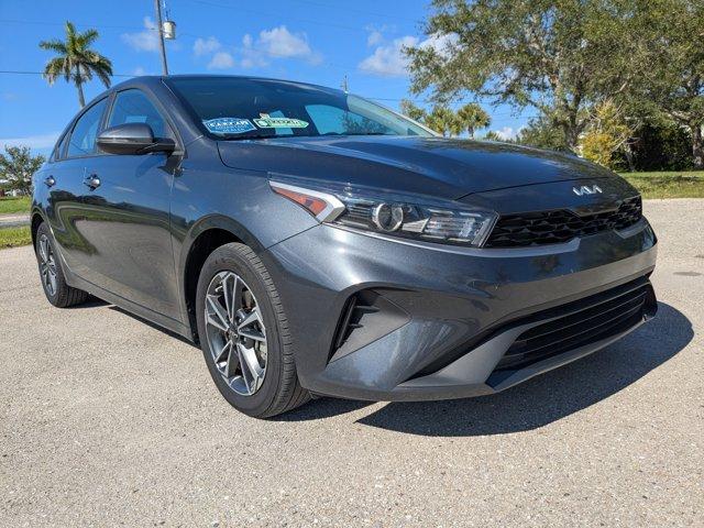 Photo of 2024 Gravity Gray Kia Forte