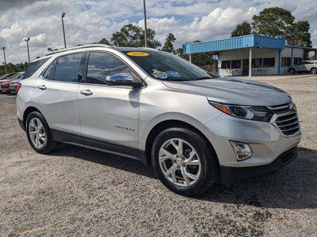 Photo of 2021 Silver Ice Metallic Chevrolet Equinox