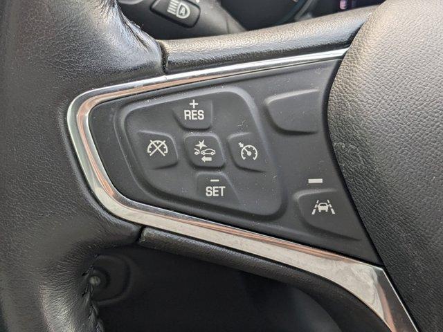 Photo of 2021 Silver Ice Metallic Chevrolet Equinox