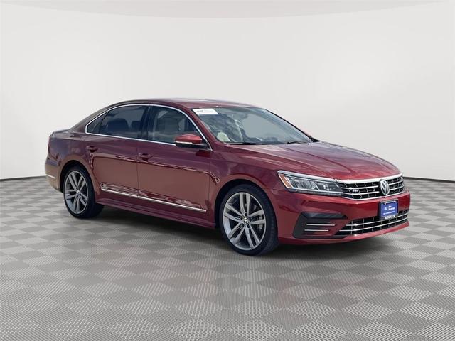 Photo of 2016 Fortana Red Volkswagen Passat