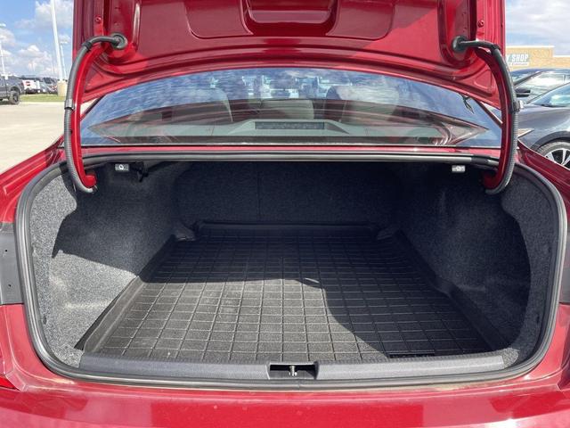 Photo of 2016 Fortana Red Volkswagen Passat