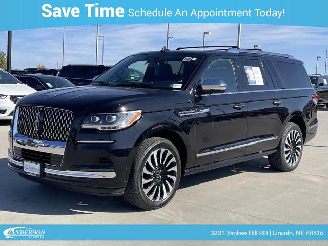 2022 Lincoln Navigator L