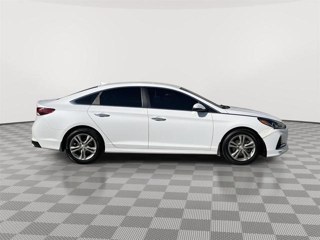 Photo of 2018 Quartz White Pearl Hyundai SONATA