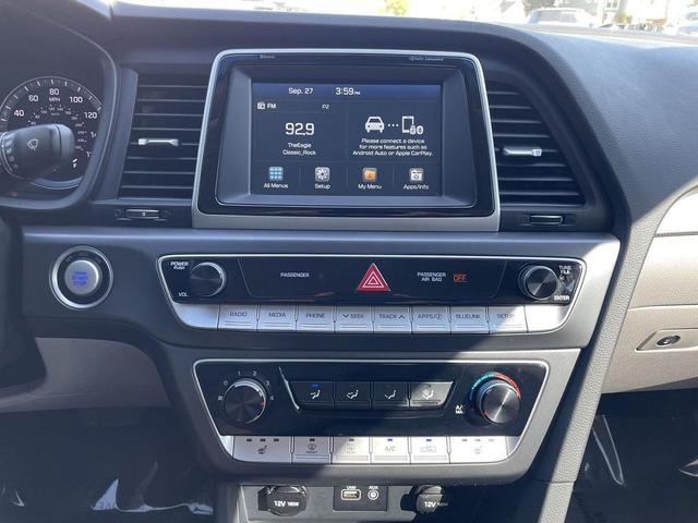 Photo of 2018 Quartz White Pearl Hyundai SONATA
