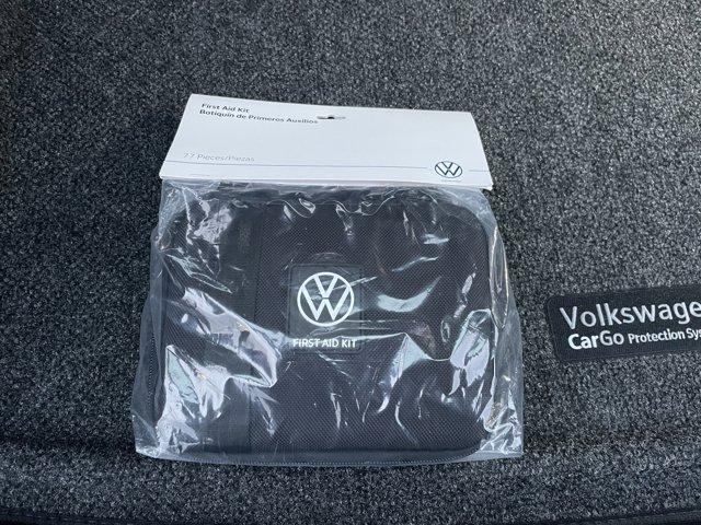 Photo of 2024 Dusk Blue Metallic Volkswagen Taos