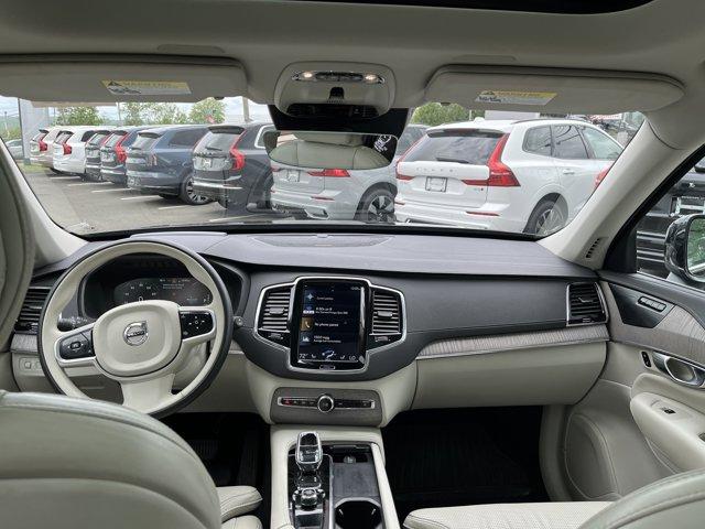 Photo of 2022 ONYX BLACK Volvo XC90 Recharge Plug-In Hybrid
