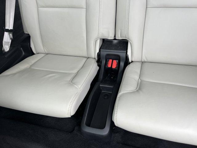 Photo of 2022 ONYX BLACK Volvo XC90 Recharge Plug-In Hybrid