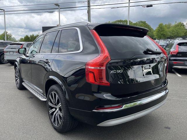 Photo of 2022 ONYX BLACK Volvo XC90 Recharge Plug-In Hybrid