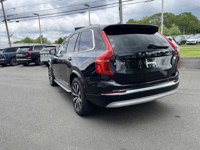 Photo of 2022 ONYX BLACK Volvo XC90 Recharge Plug-In Hybrid