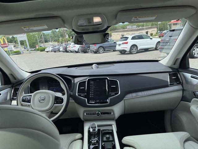 Photo of 2024 SILVER DAWN Volvo XC90 Recharge Plug-In Hybrid