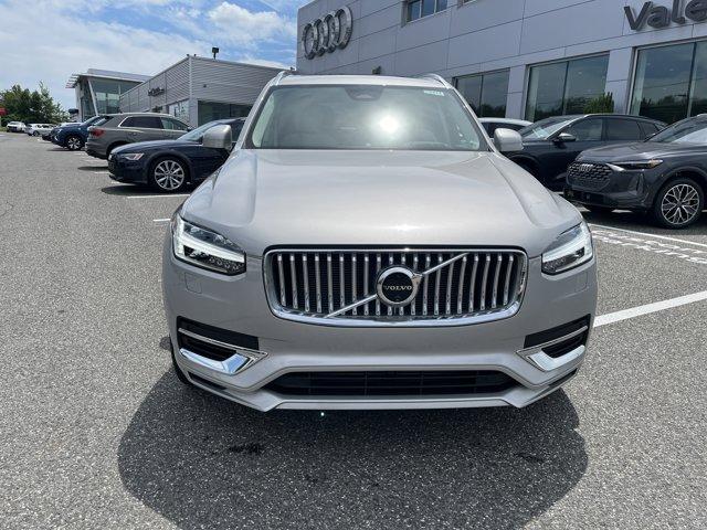 Photo of 2024 SILVER DAWN Volvo XC90 Recharge Plug-In Hybrid