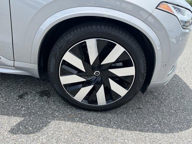 Photo of 2024 SILVER DAWN Volvo XC90 Recharge Plug-In Hybrid