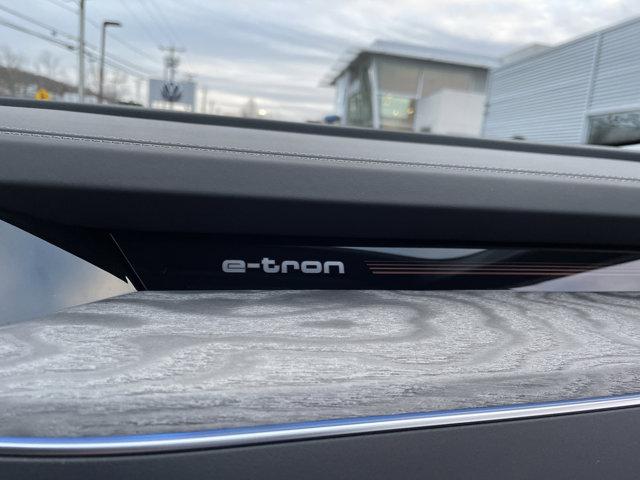 Photo of 2022 Glacier White Metallic Audi e-tron Sportback