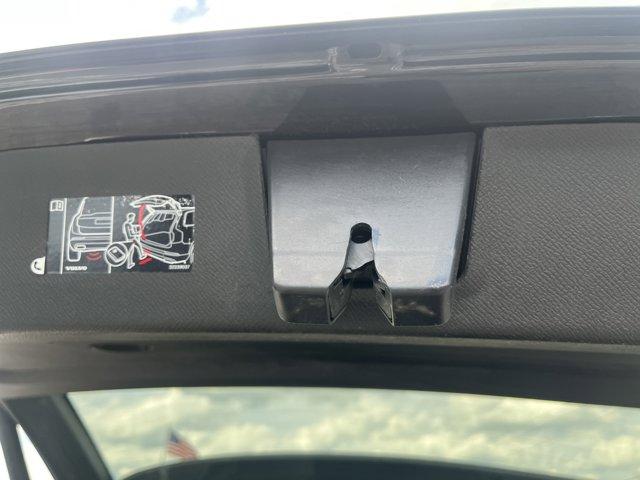 Photo of 2024 ONYX BLACK META Volvo XC90 Recharge Plug-In Hybrid