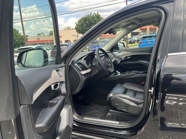 Photo of 2024 ONYX BLACK META Volvo XC90 Recharge Plug-In Hybrid