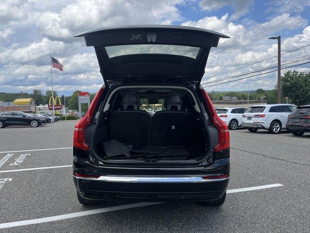 Photo of 2024 ONYX BLACK META Volvo XC90 Recharge Plug-In Hybrid