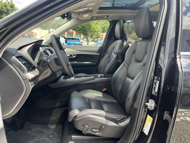 Photo of 2024 ONYX BLACK META Volvo XC90 Recharge Plug-In Hybrid