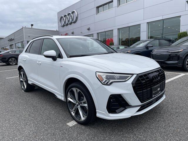 2022 Audi Q3